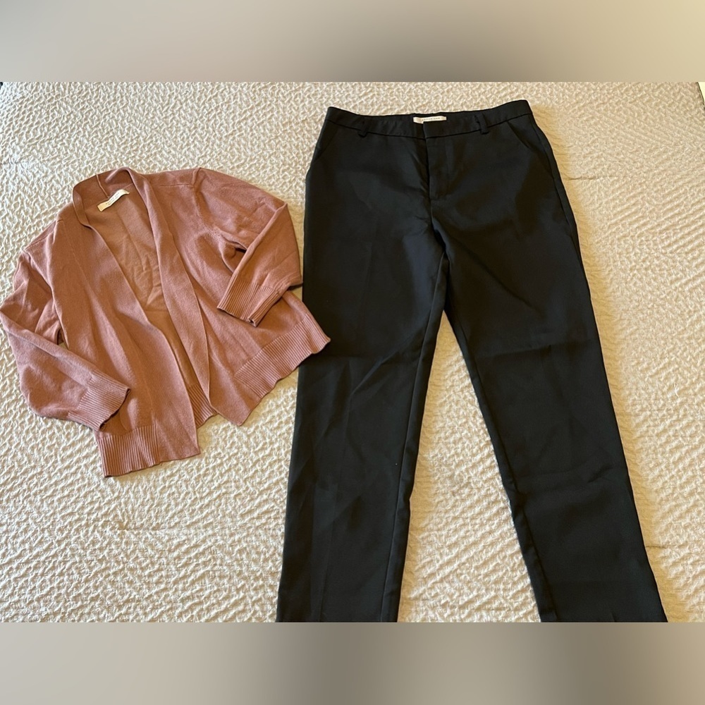 Woman’s work attire outfit size Small